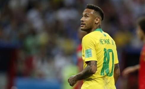 Ditinggal Cristiano Ronaldo, Real Madrid Belum Tertarik Datangkan Neymar